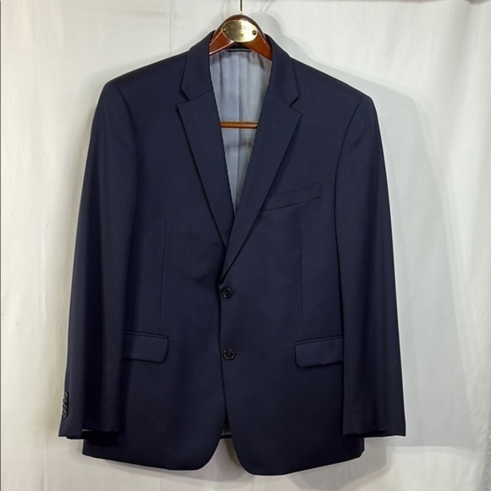 🏕️ Tommy Hilfiger navy wool Sport Coat with faint stripe
